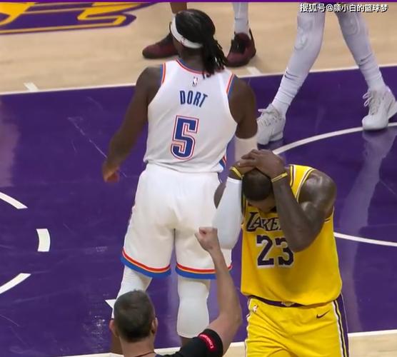 119-103！詹姆斯26+8+11，湖人轻取勇士结束3连败，重返西部第4