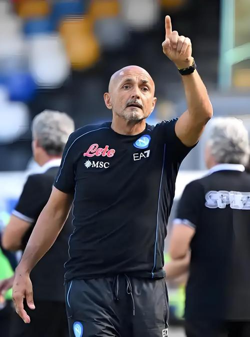 “有人会贬低你”，从元老们的“不”到唯一道路：斯帕莱蒂的尤文图斯内部